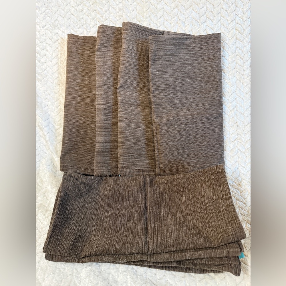 Brown Textured cloth napkins